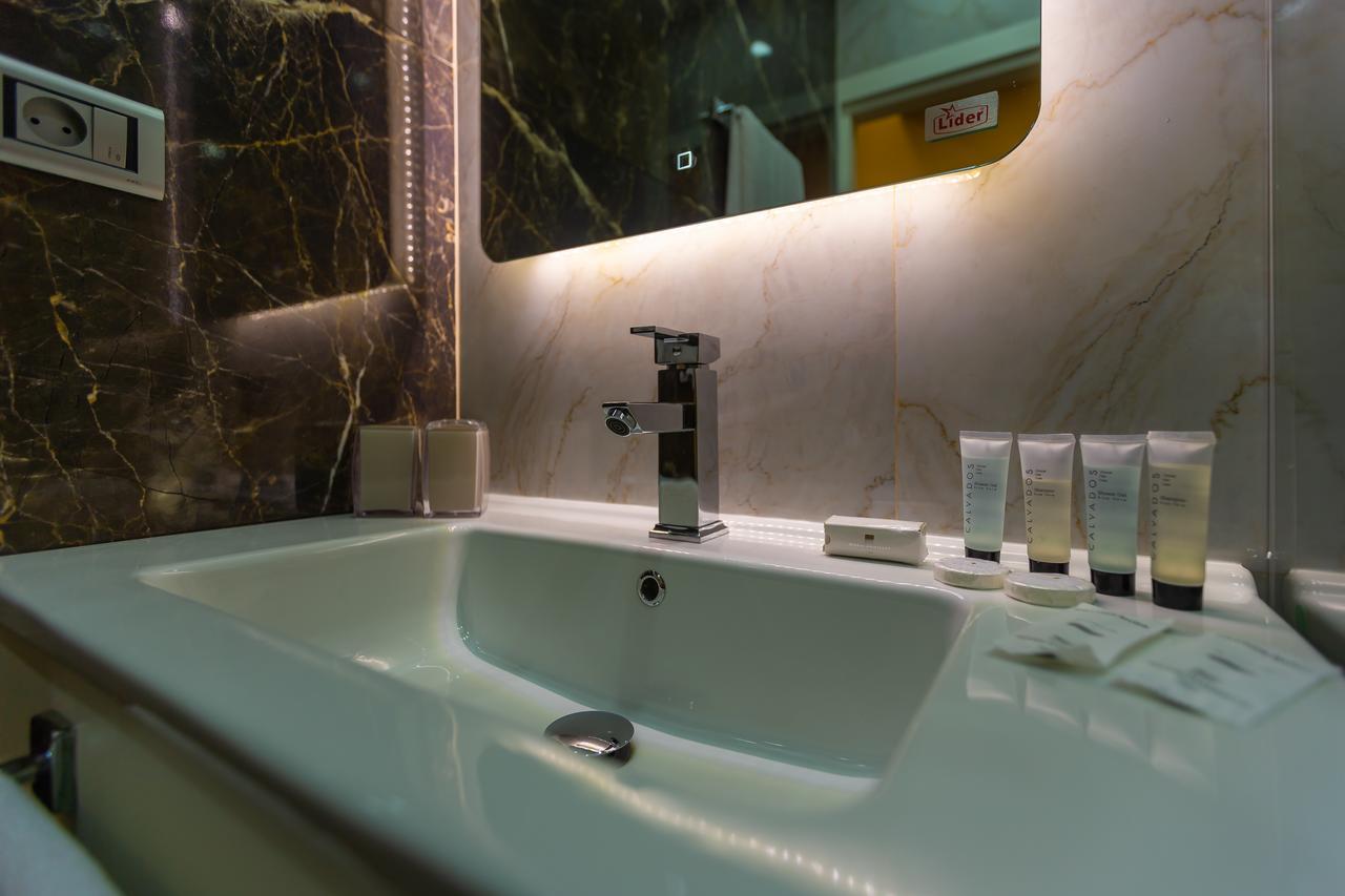 Aksent Hotel Baku Eksteriør billede