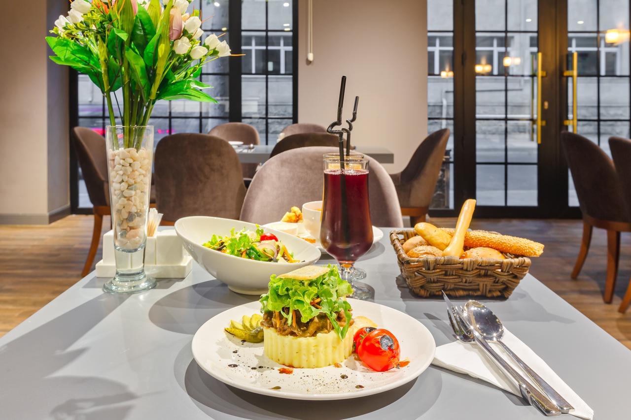 Aksent Hotel Baku Eksteriør billede